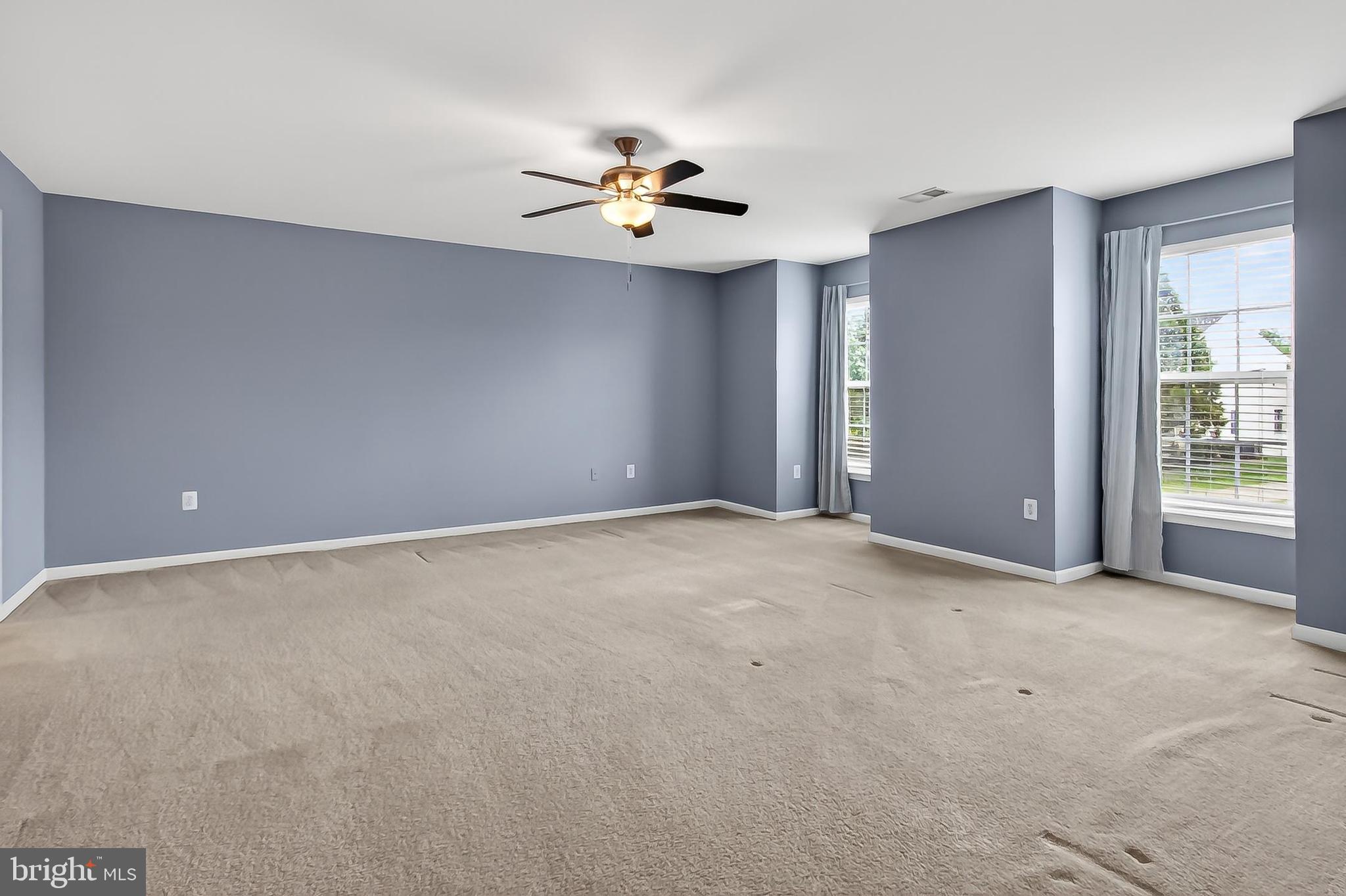 25825 Spring Farm Circle Chantilly, VA 20152 - Photo 42 of 80 Gallery Image 42