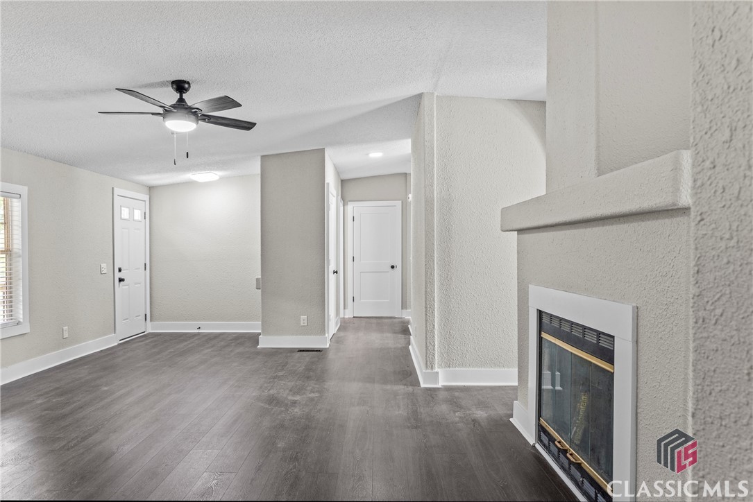 130 Cotton Circle Colbert, GA 30628 - Photo 9 of 43