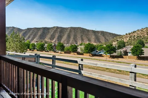 $700,000 | 99 Redstone Drive, New Castle, CO 81647