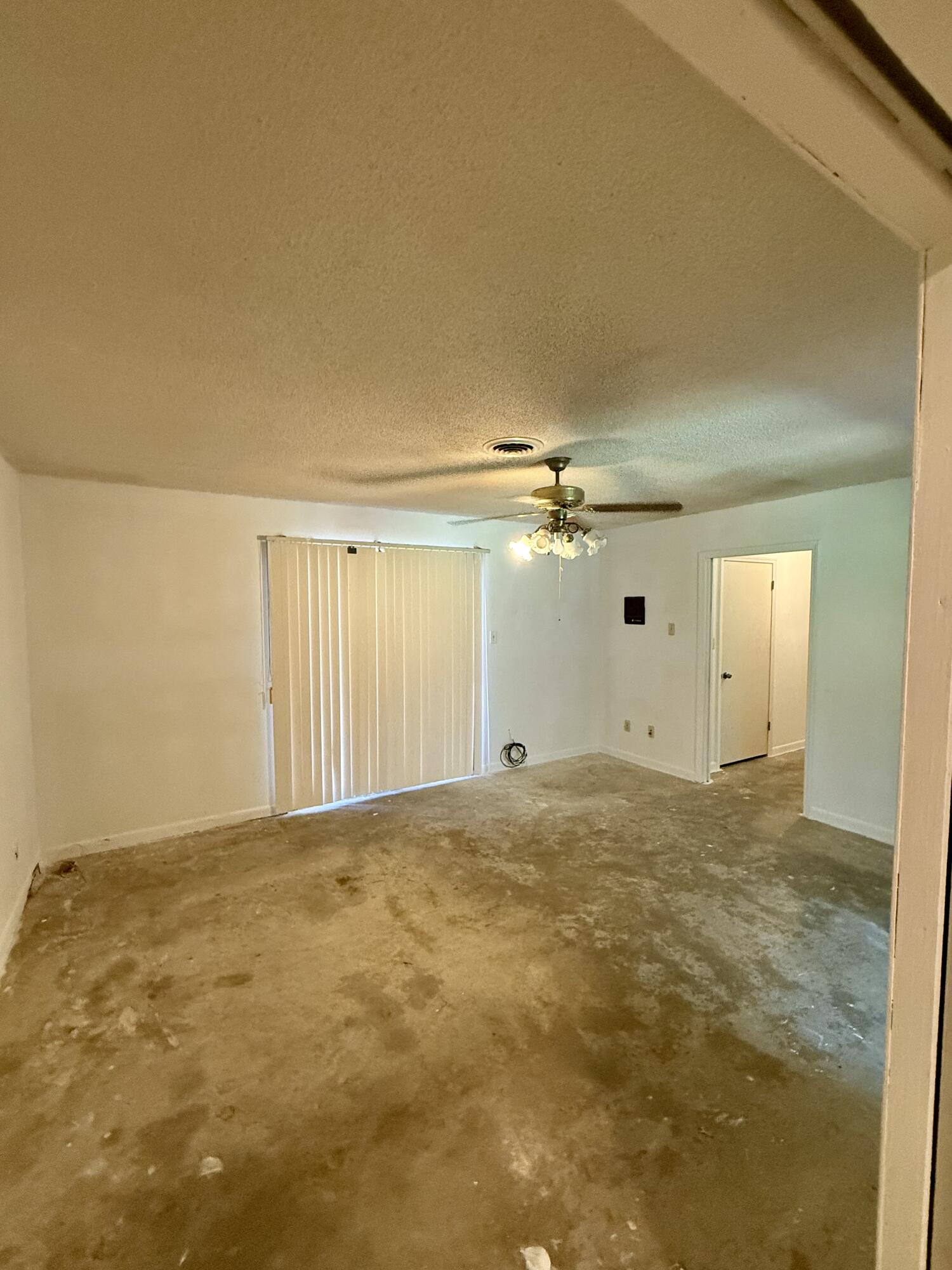 1474 Mandella Road Bonneau, SC 29431 - Photo 37 of 45 IMG_1865