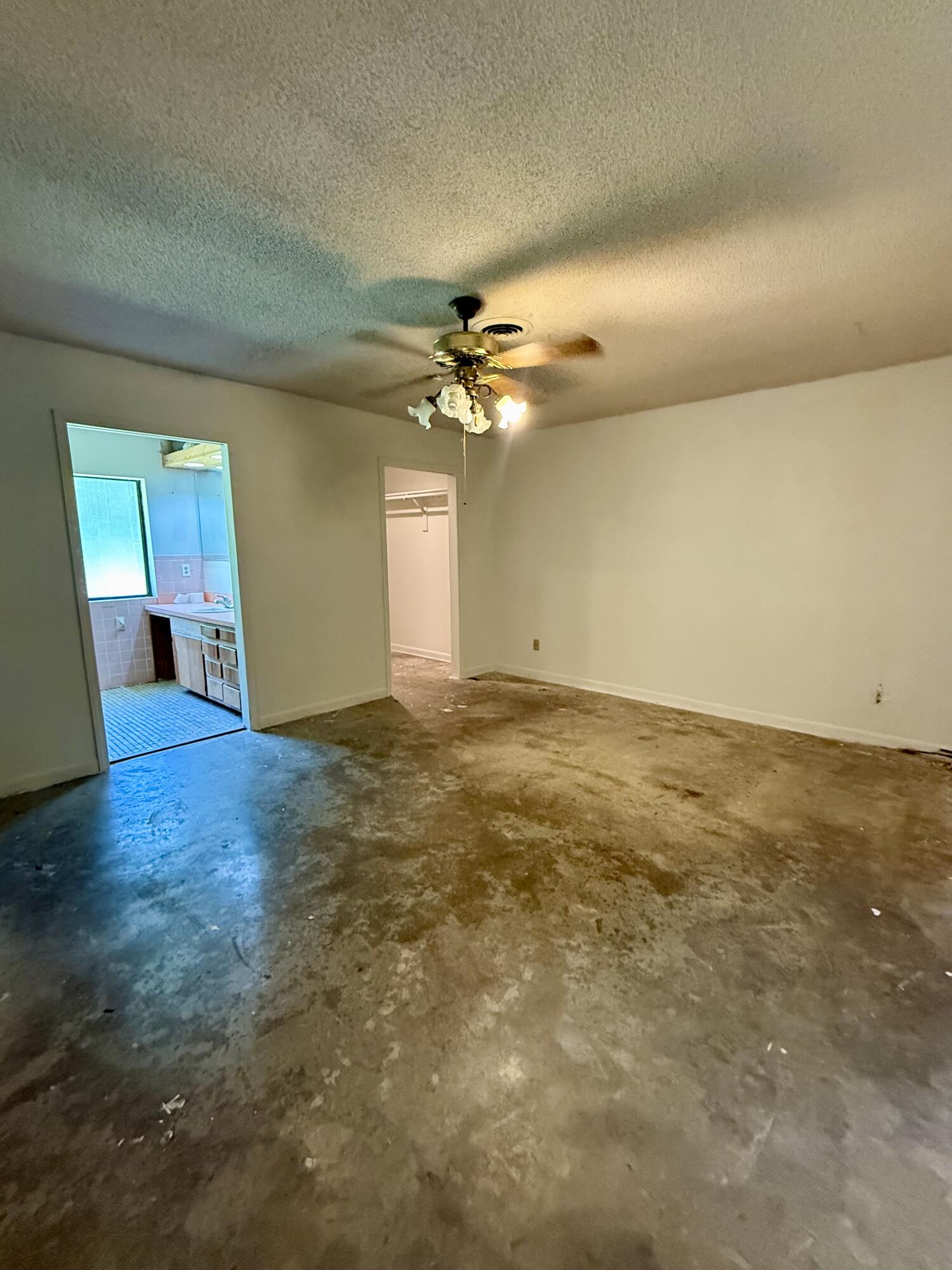 1474 Mandella Road Bonneau, SC 29431 - Photo 38 of 45 IMG_1868