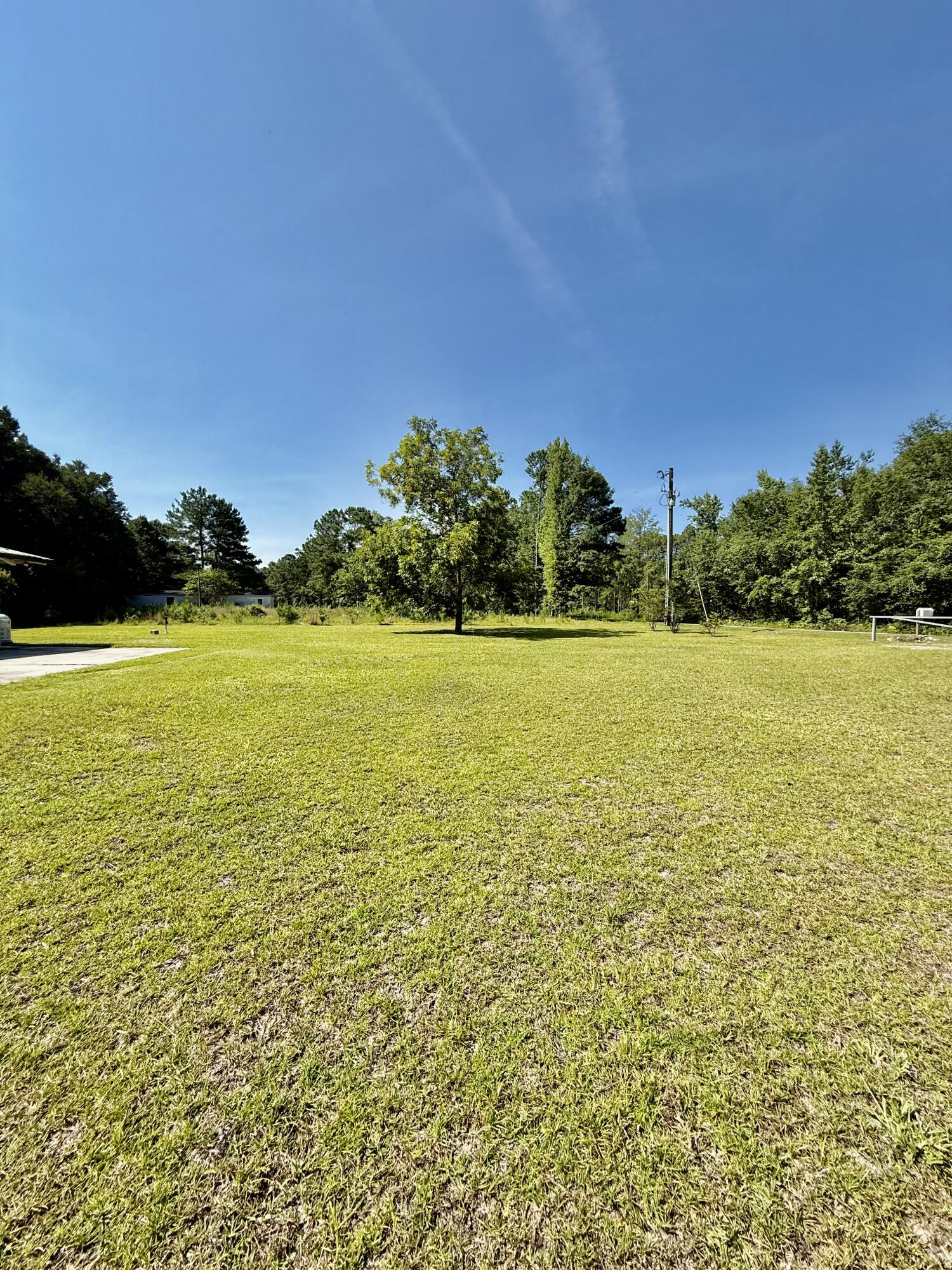 1474 Mandella Road Bonneau, SC 29431 - Photo 4 of 45 IMG_1746