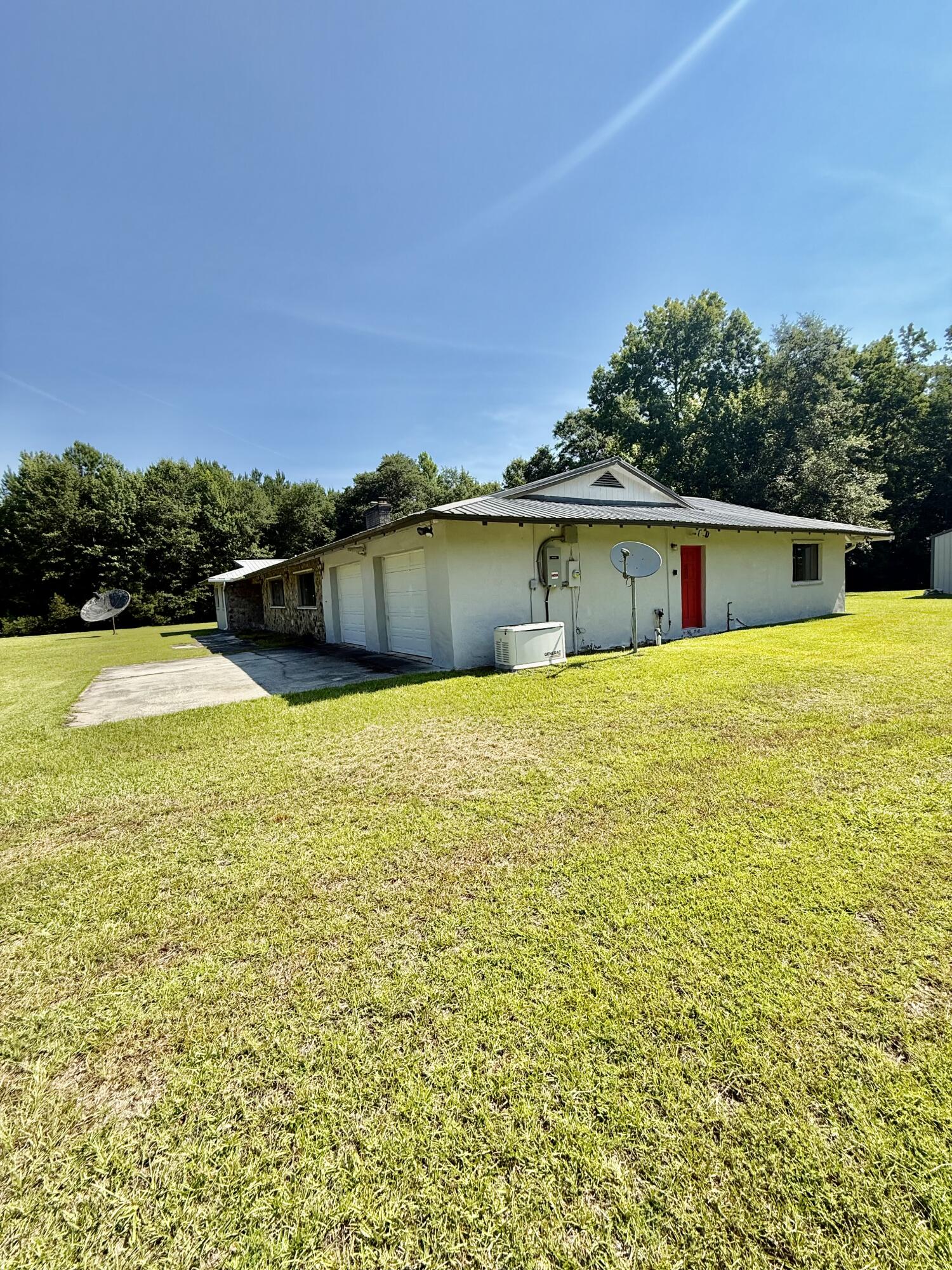 1474 Mandella Road Bonneau, SC 29431 - Photo 8 of 45 IMG_1755