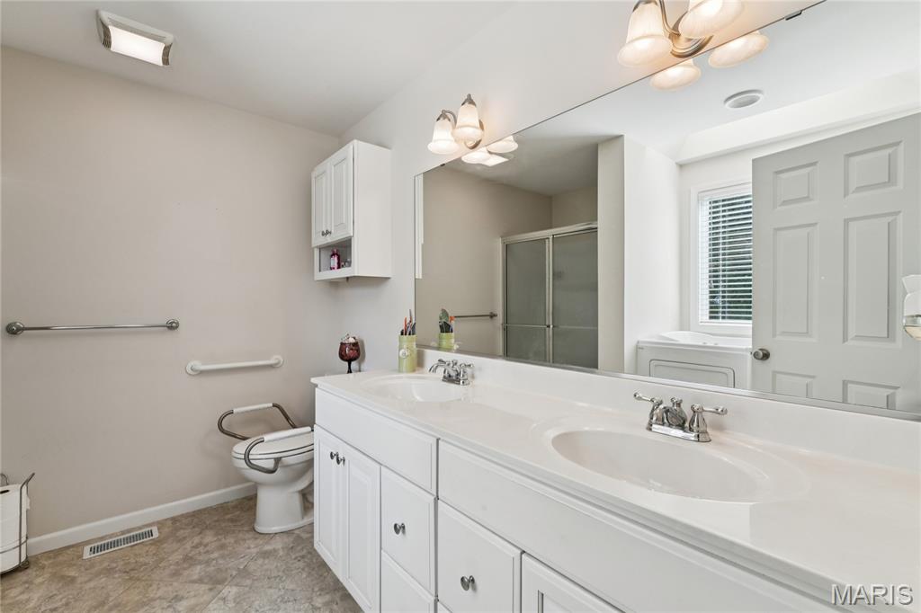 4613 Valleydale Road Godfrey, IL 62035 - Photo 16 of 35 Gallery Image 16