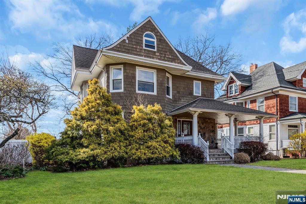 467 Summit Avenue Hackensack, NJ 07601 - Photo 2 of 50