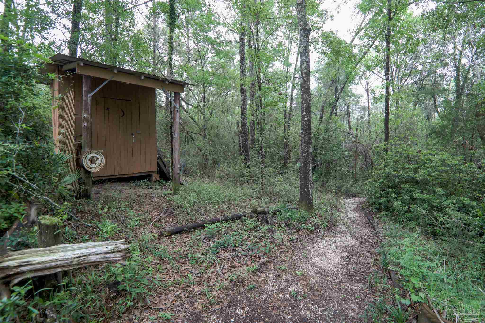 3603 Perdido Lake Road Cantonment, FL 32533 - Photo 22 of 37