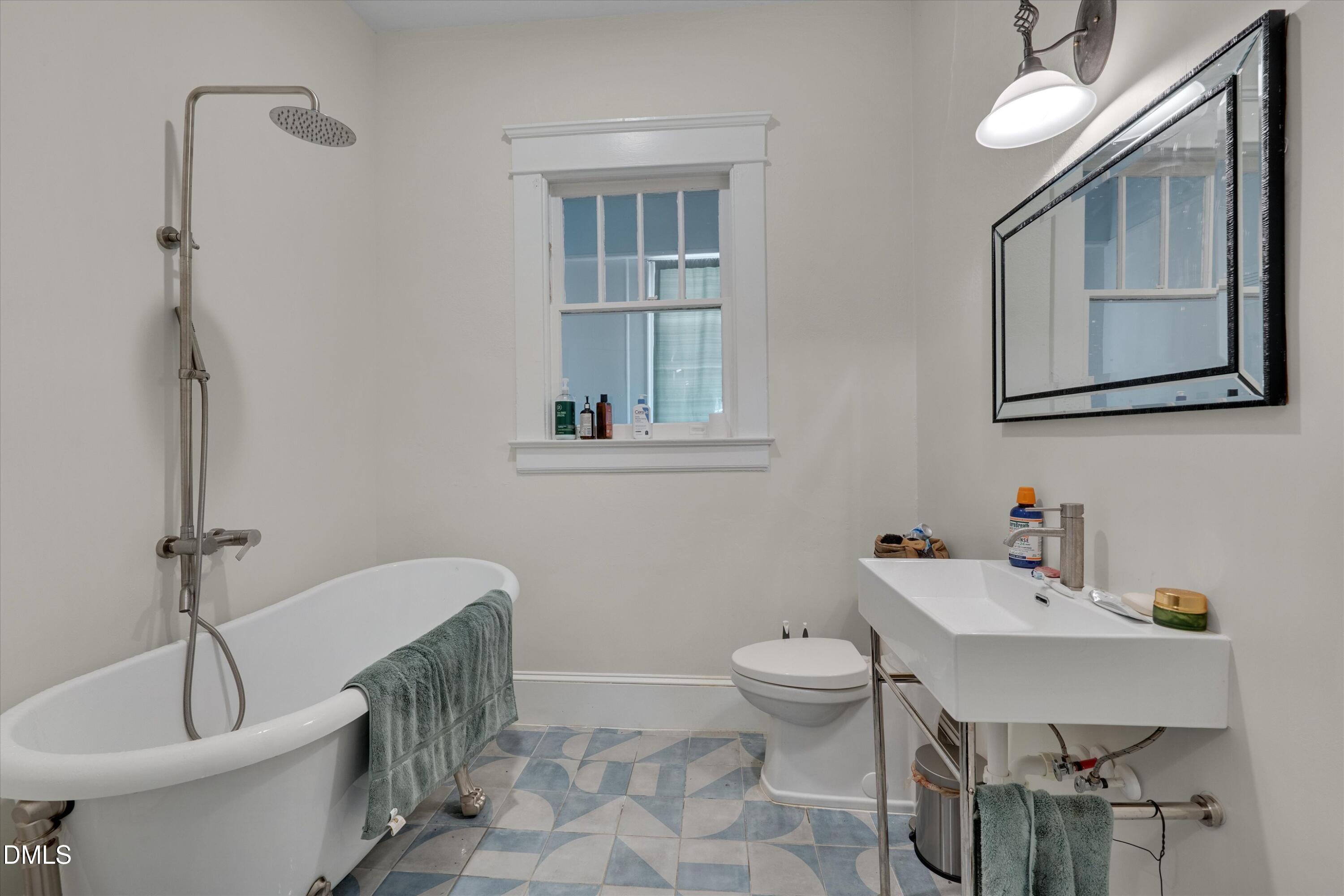 2607 Chapel Hill Road Durham, NC 27707 - Photo 20 of 28