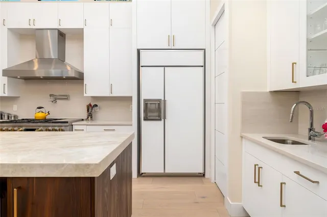 $3,195,000 | 1879 Hibiscus Street, Sarasota, FL 34239