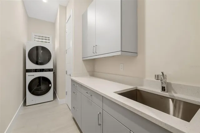 $3,195,000 | 1879 Hibiscus Street, Sarasota, FL 34239