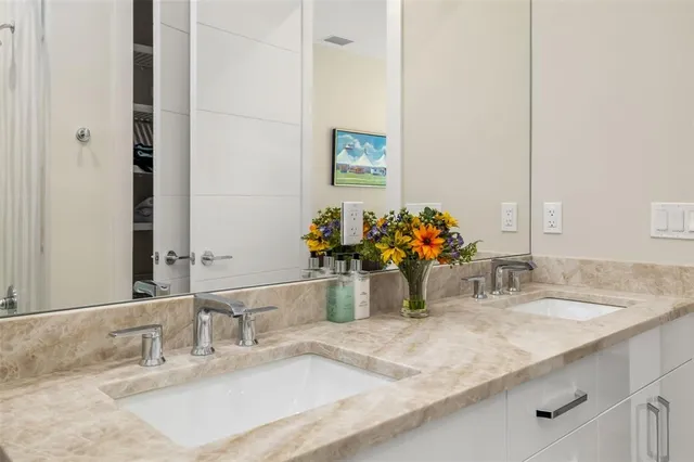 $3,195,000 | 1879 Hibiscus Street, Sarasota, FL 34239