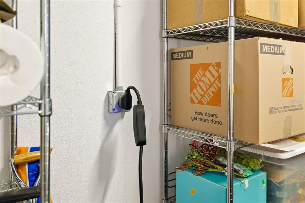 1879 Hibiscus Street Sarasota, FL 34239 - Photo 56 of 84