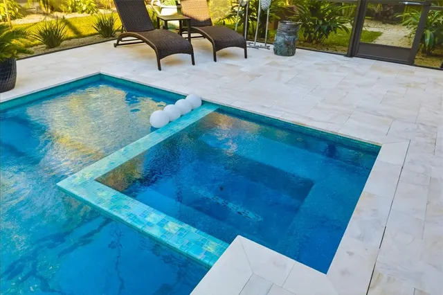 $3,195,000 | 1879 Hibiscus Street, Sarasota, FL 34239