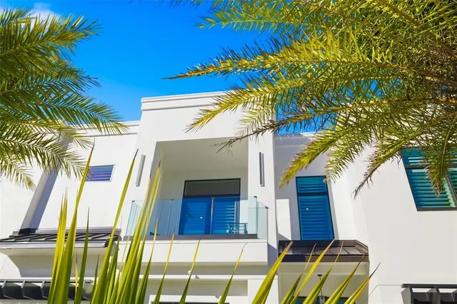 $3,195,000 | 1879 Hibiscus Street, Sarasota, FL 34239