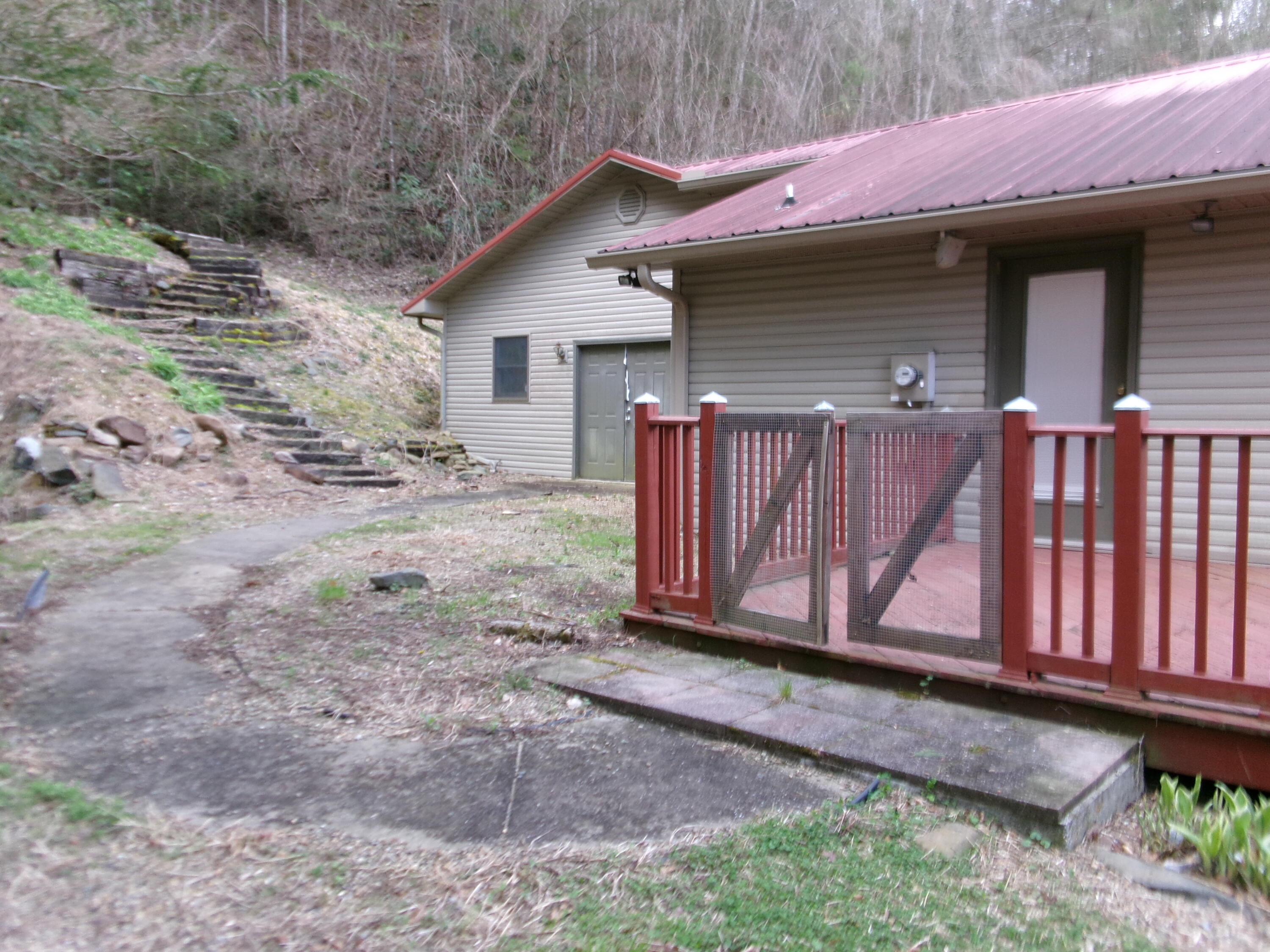 540 Crane Way Del Rio, TN 37727 - Photo 3 of 14 100_0061