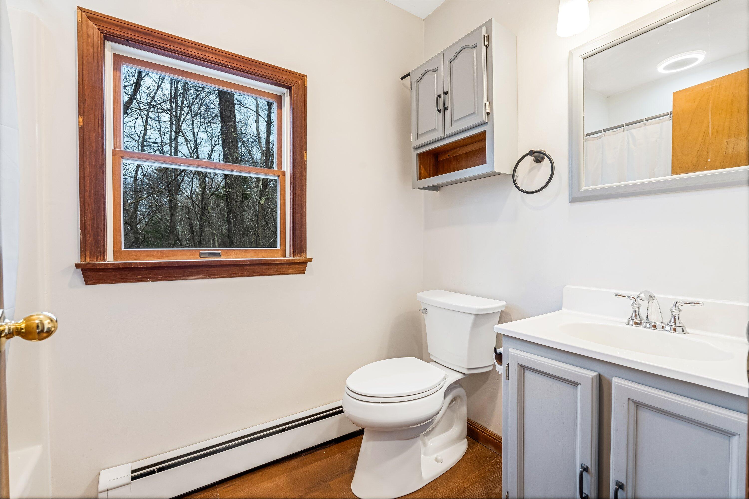 34 Kelly Brook Road Boothbay, ME 04537 - Photo 22 of 63 38-custom-34-kelly-brook-rd