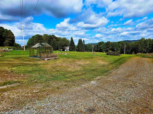 $325,000 | 2610 Highway 105, Derby, VT 05855