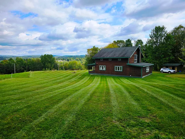 $325,000 | 2610 Highway 105, Derby, VT 05855