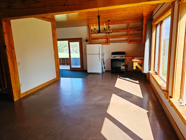 $325,000 | 2610 Highway 105, Derby, VT 05855