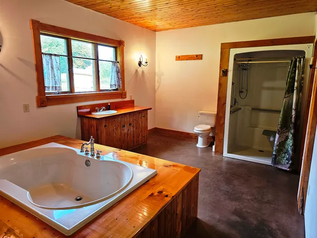 $325,000 | 2610 Highway 105, Derby, VT 05855