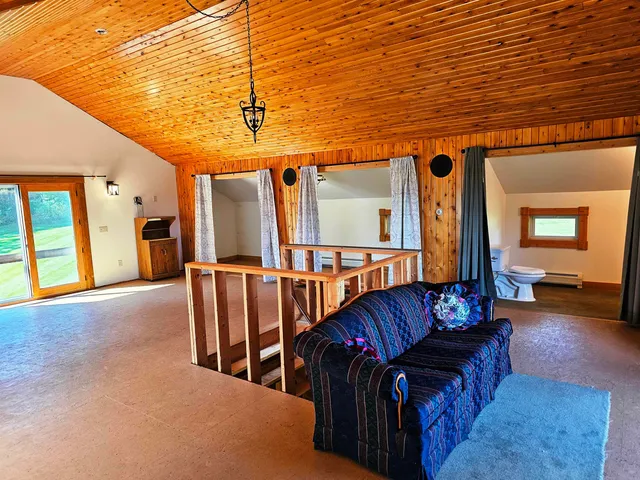 $325,000 | 2610 Highway 105, Derby, VT 05855