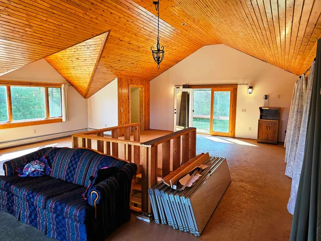 $325,000 | 2610 Highway 105, Derby, VT 05855