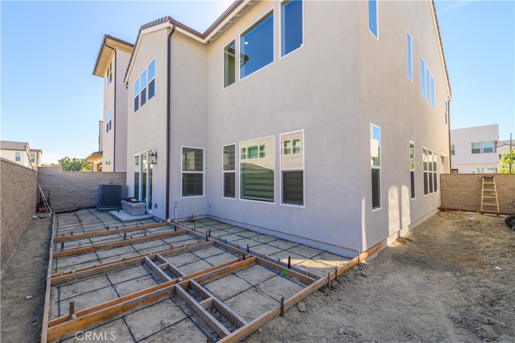 240 Longden Lake Forest, CA 92630 - Photo 14 of 32 a view of a terrace with chairs