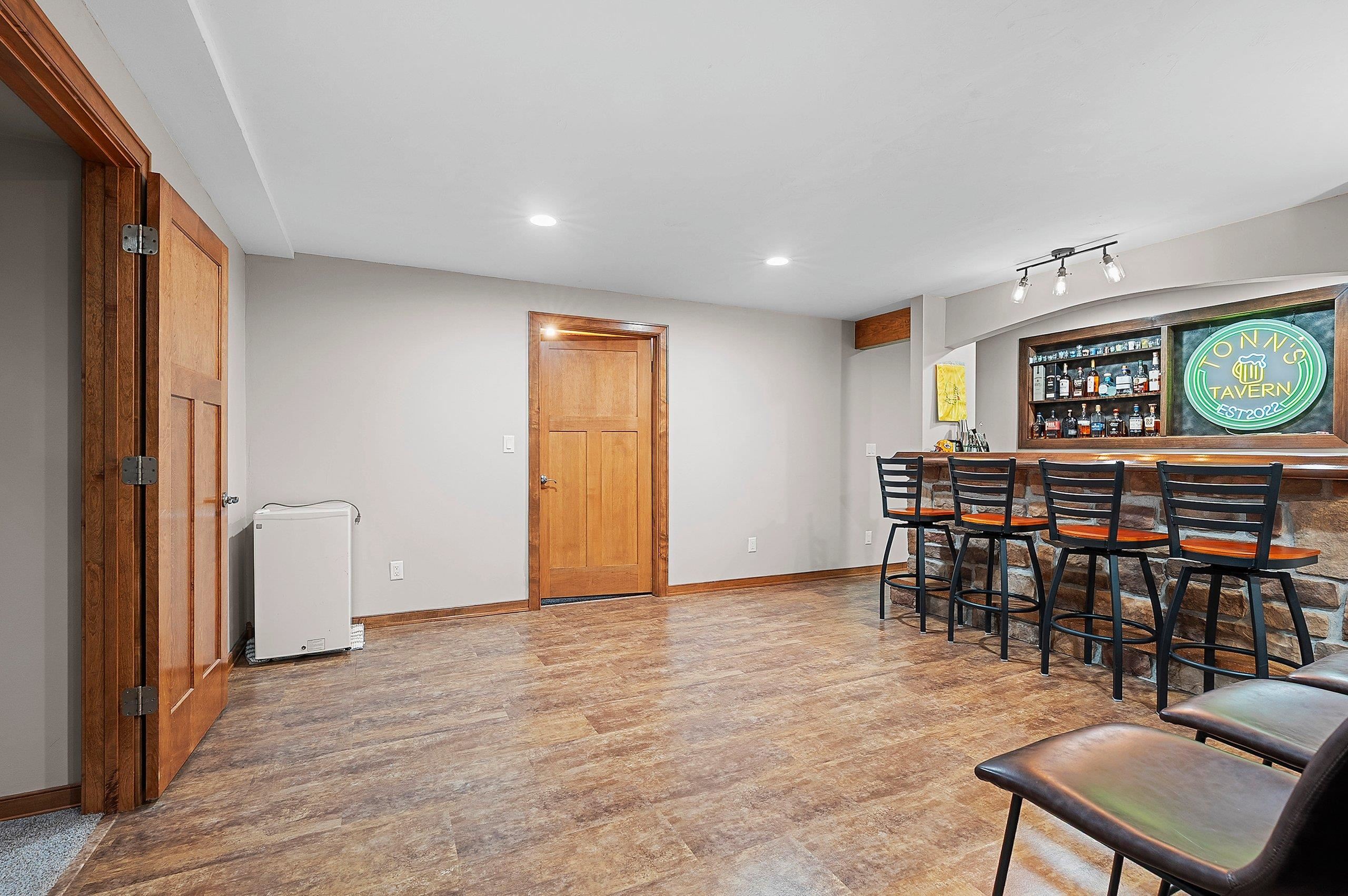 2133 Wheat Way Green Bay, WI 54311 - Photo 35 of 62