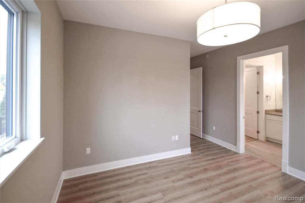 1401 South Rochester Road, Unit 203 Rochester, MI 48307 - Photo 15 of 17