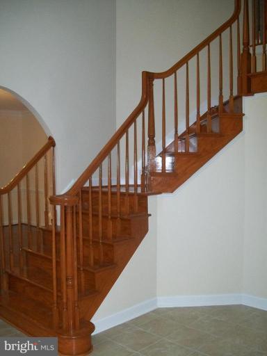15631 Baden Westwood Road Brandywine, MD 20613 - Photo 8 of 19 Staircase