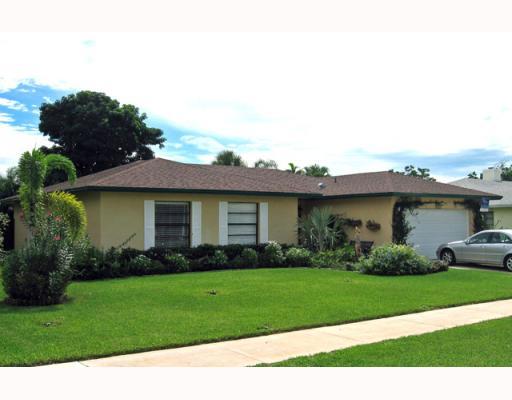 4282 Cedar Creek Road Boca Raton, FL 33487 - Photo 1 of 5 Primary Photo