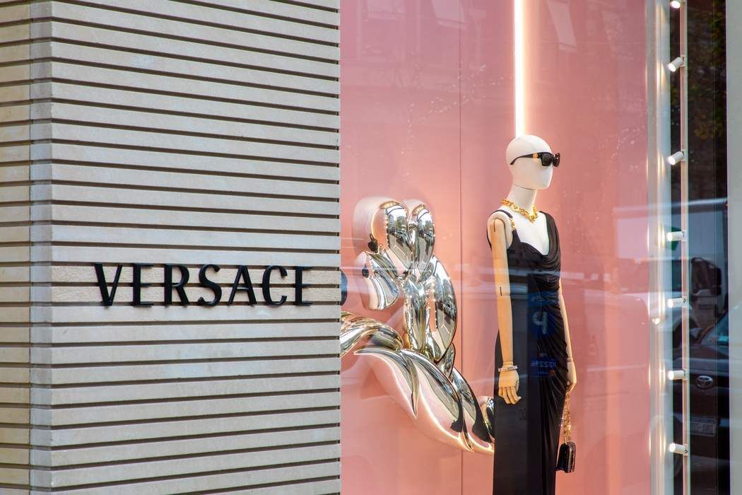 770 Madison Avenue Manhattan, NY 10065 - Photo 6 of 17 a view of water heater room