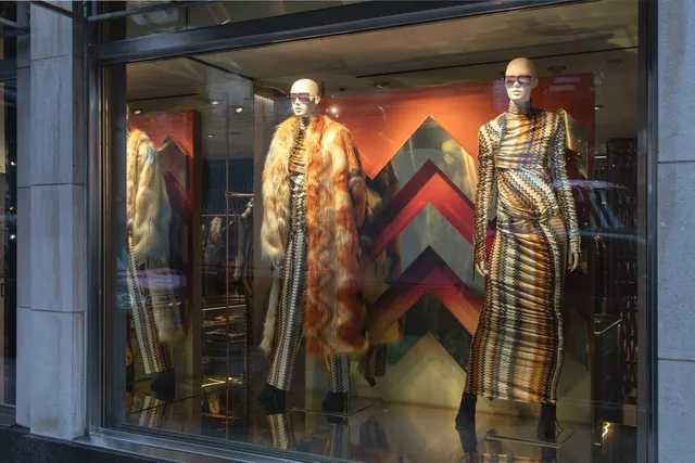 a view of entryway and hall