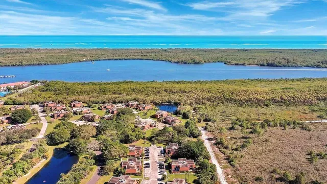 $2,000 | 5748 Southeast Riverboat Drive, Stuart, FL 34997