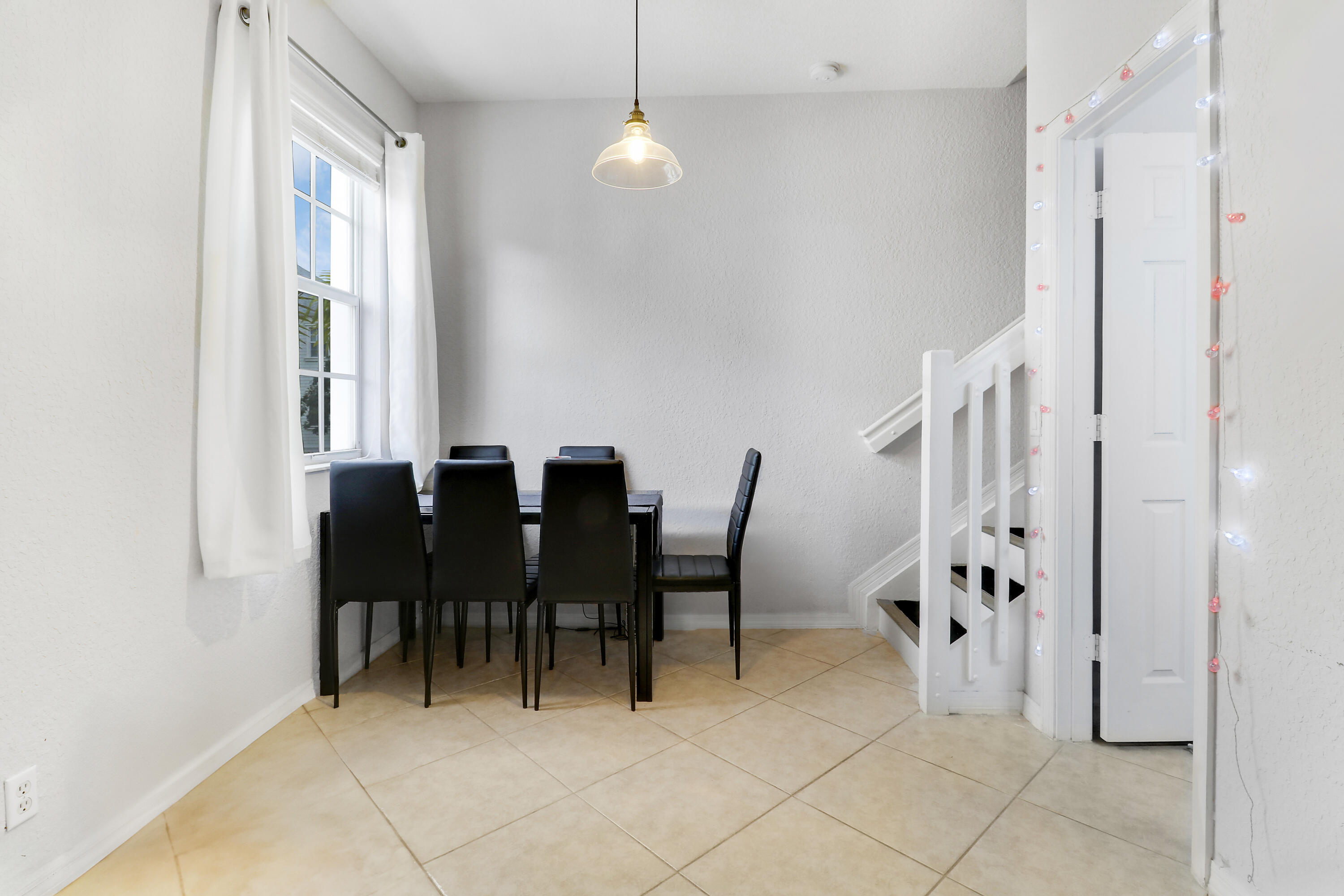 107 Pond Apple Lane, Unit 102 Jupiter, FL 33458 - Photo 12 of 26 Dining