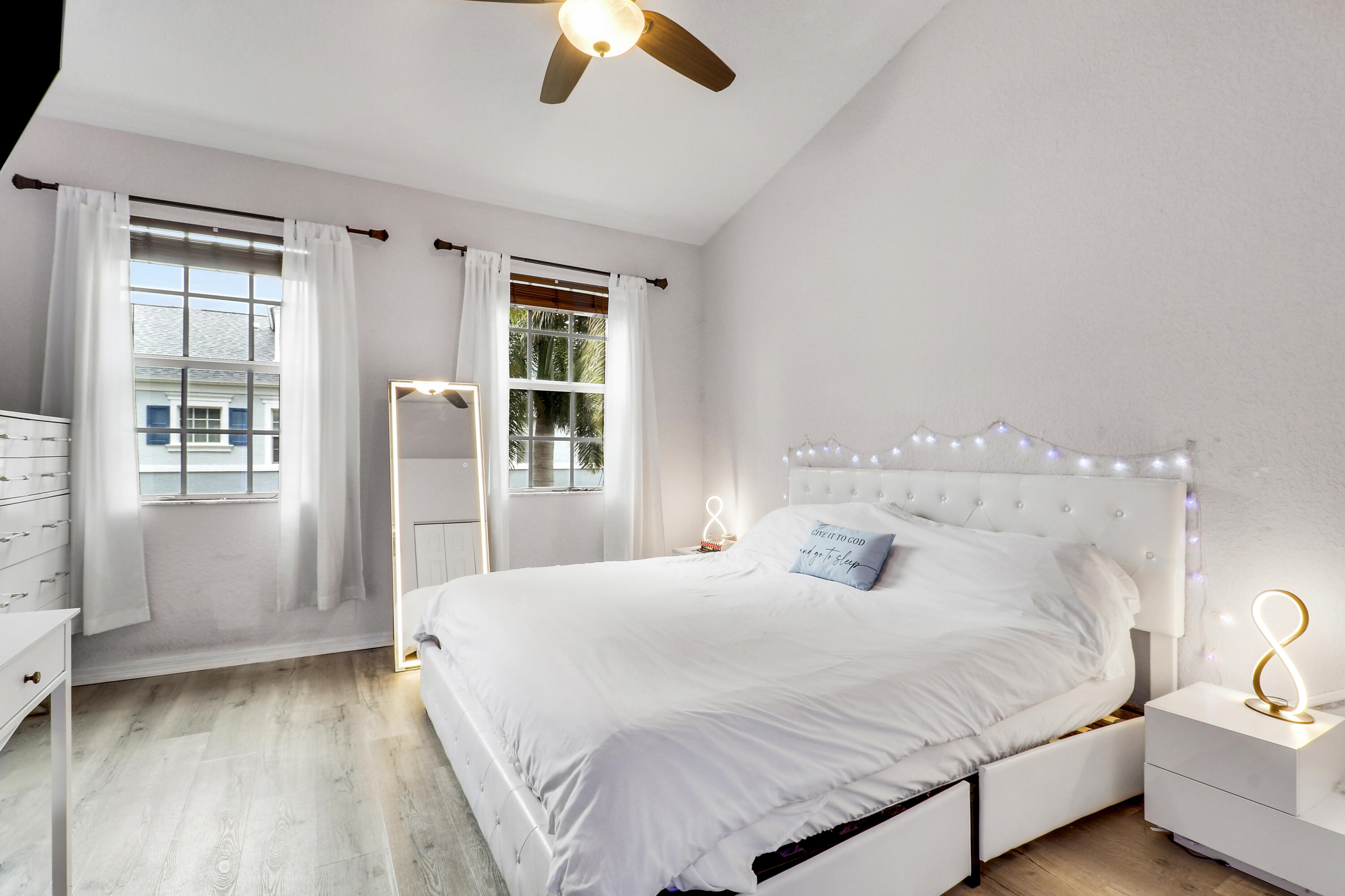 107 Pond Apple Lane, Unit 102 Jupiter, FL 33458 - Photo 13 of 26 Bedroom