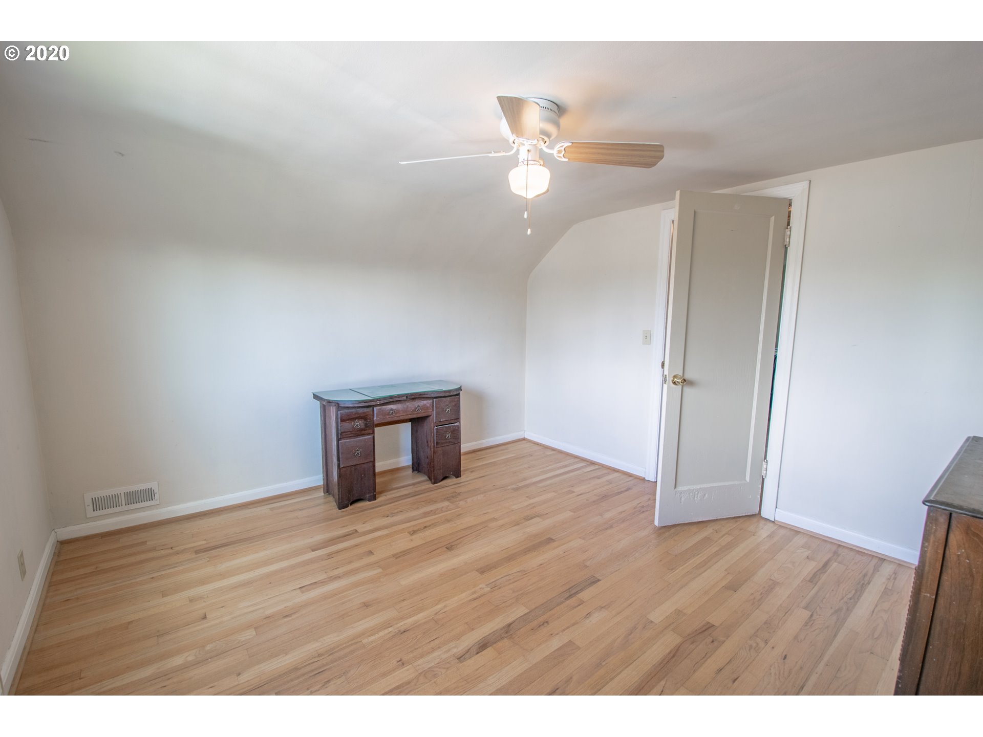 360 North Bertelsen Road Eugene, OR 97402 - Photo 18 of 30 Gallery Image 18