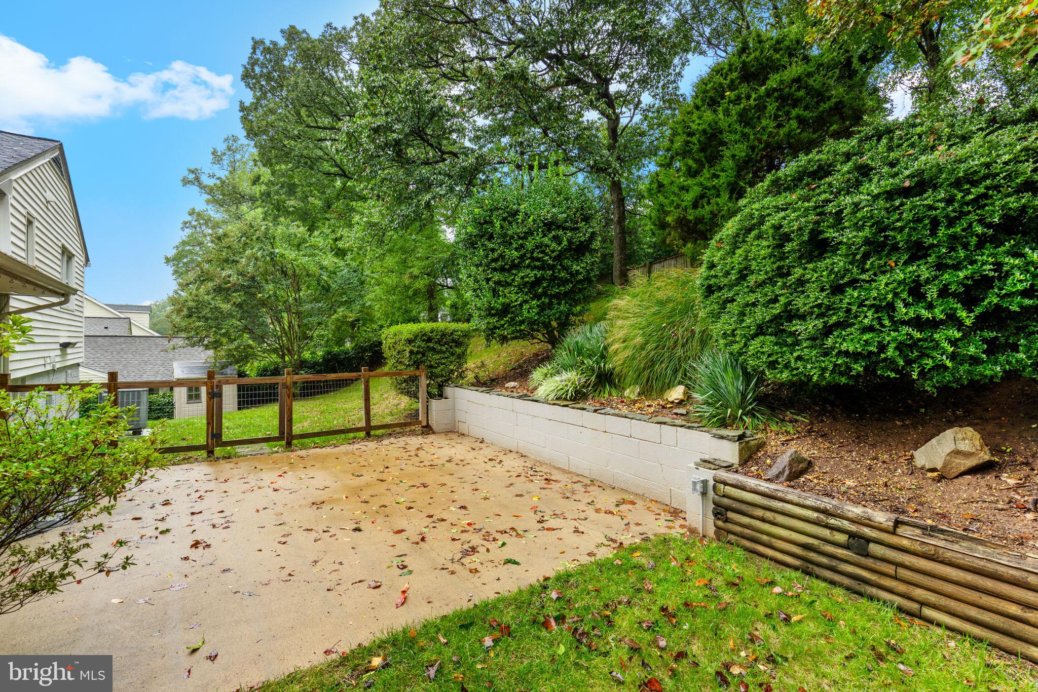 5920 Atteentee Road Springfield, VA 22150 - Photo 28 of 33 a view of a bench in a yard