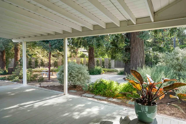 $5,950,000 | 1630 North Jameson Lane, Santa Barbara, CA 93108