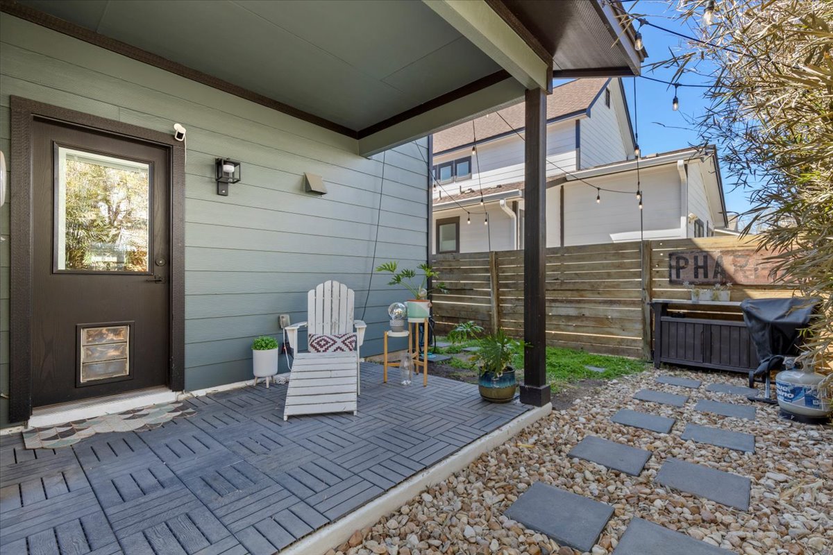3014 Neal Street Austin, TX 78702 - Photo 30 of 33