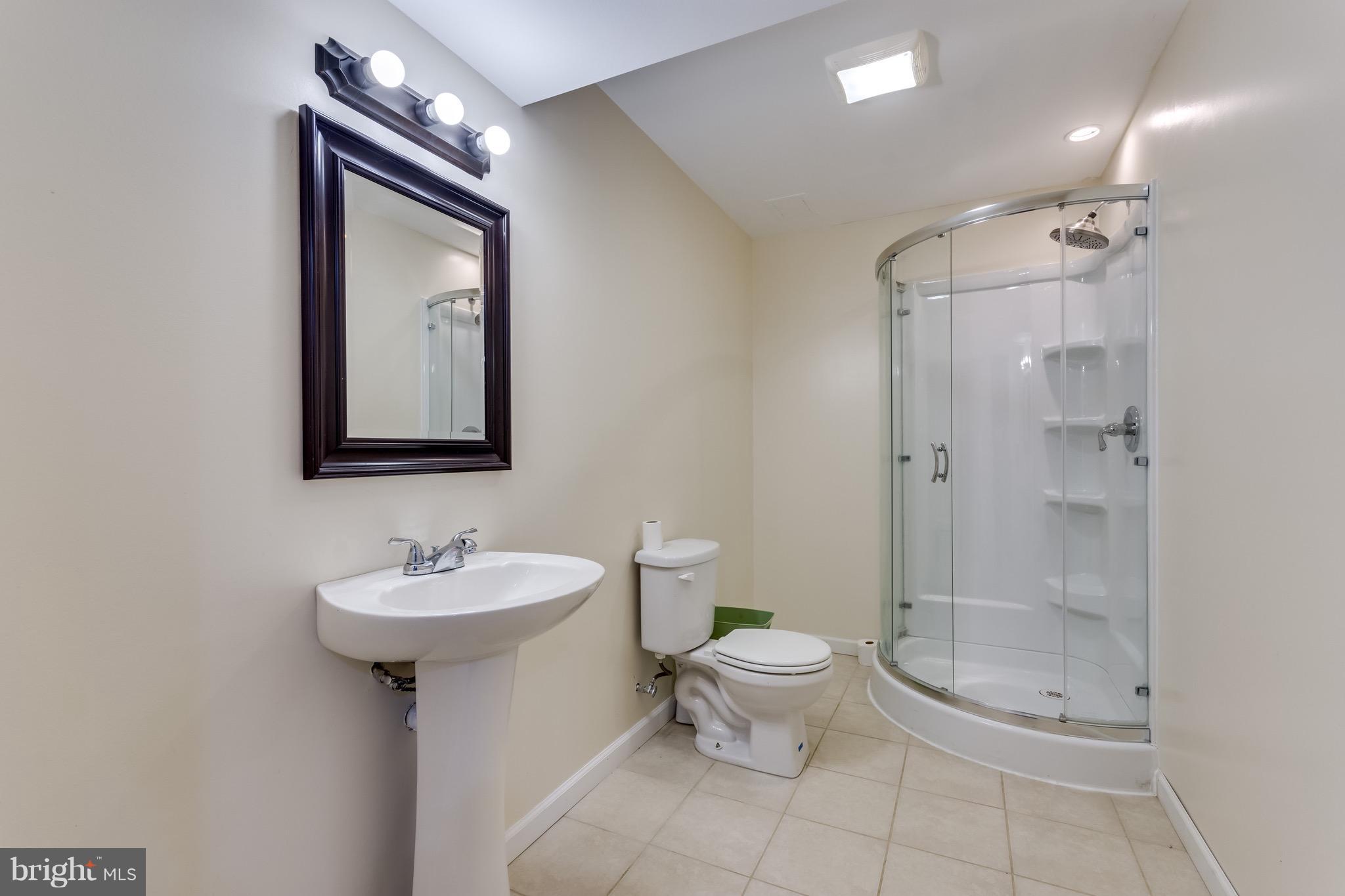 416 Ridge View Drive Berkeley Springs, WV 25411 - Photo 27 of 30 Bath