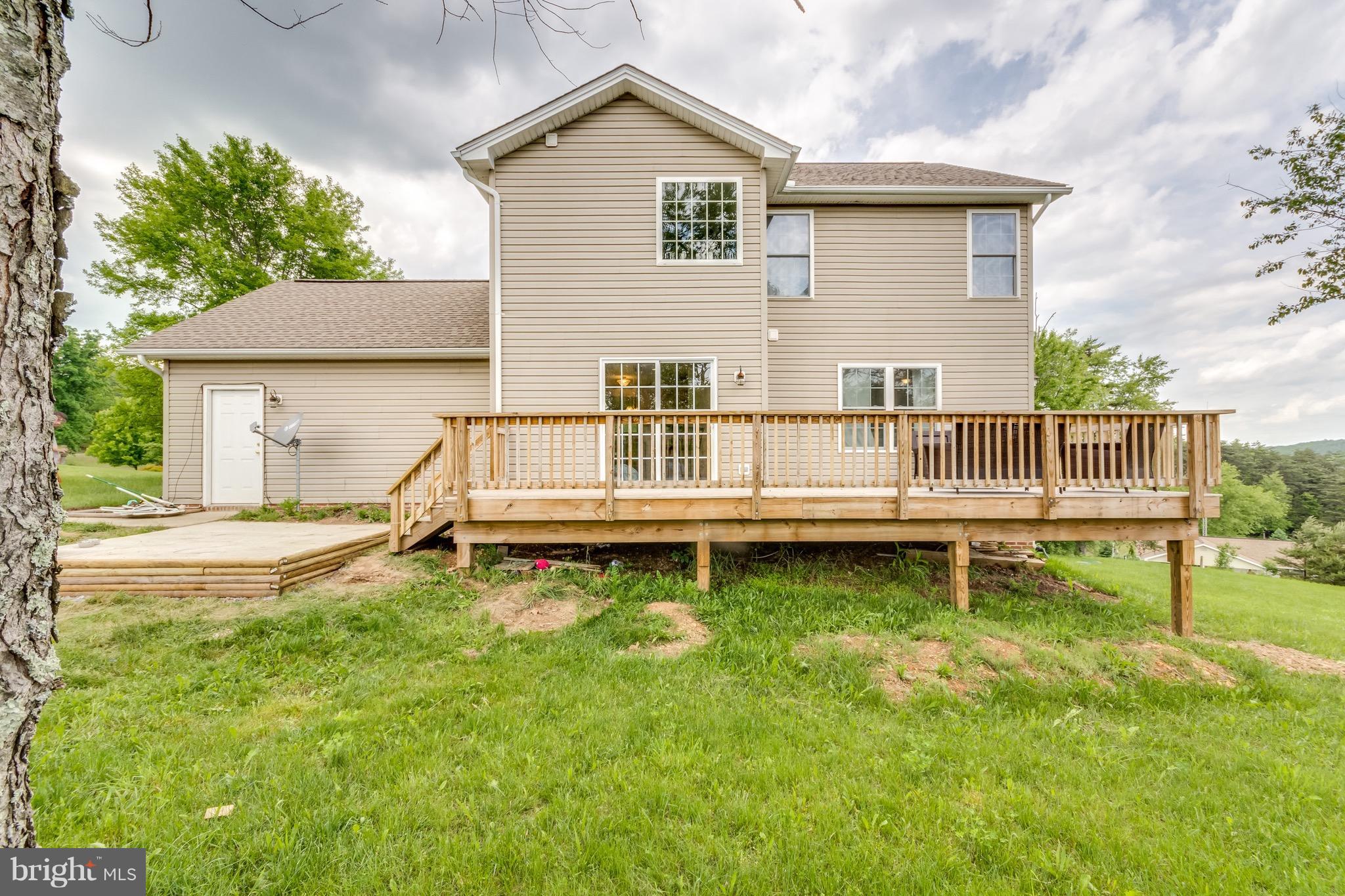416 Ridge View Drive Berkeley Springs, WV 25411 - Photo 28 of 30 Exterior (Rear)