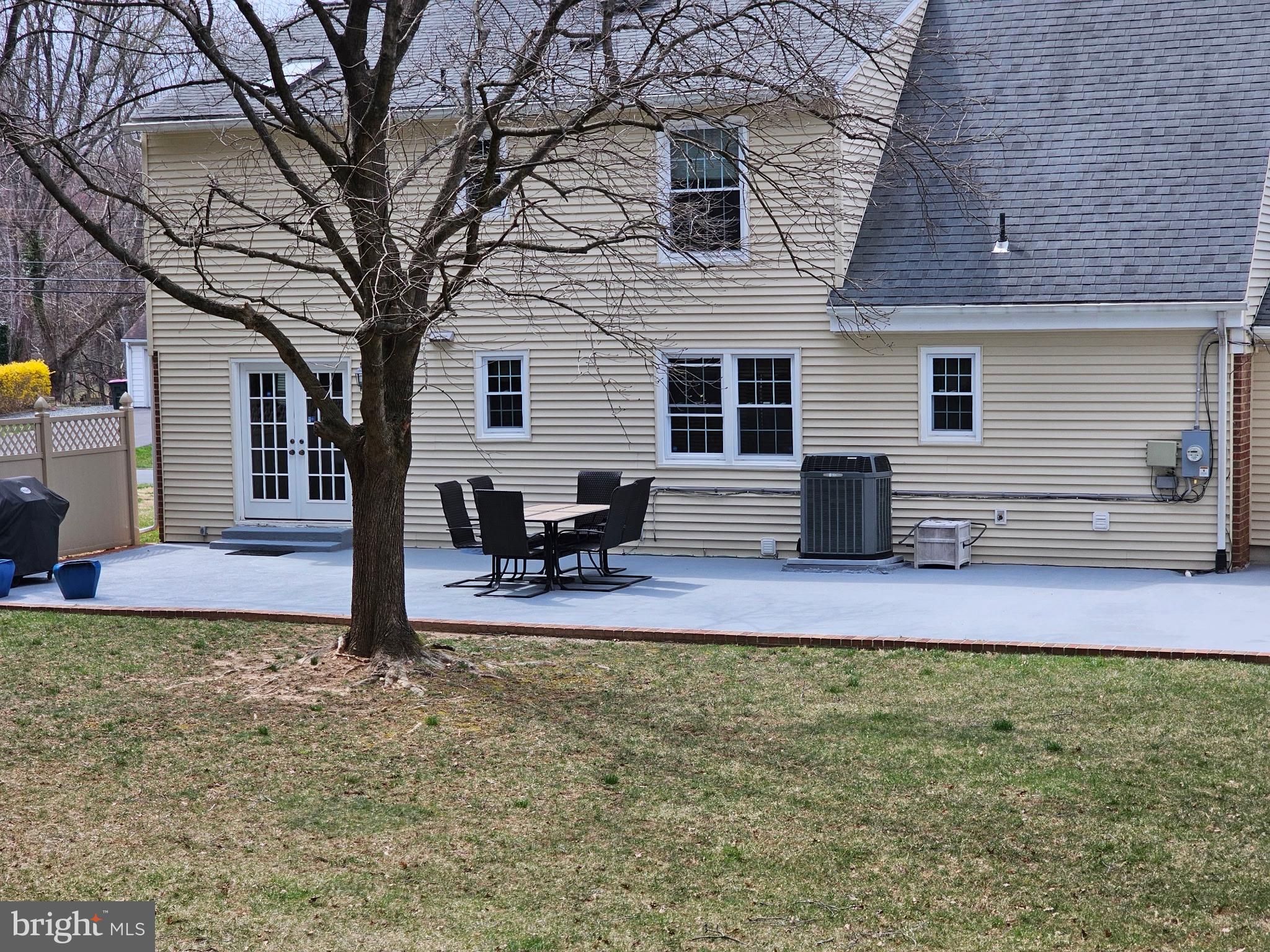 14211 Ansted Road Silver Spring, MD 20905 - Photo 27 of 27 a view of a backyard with a sitting area