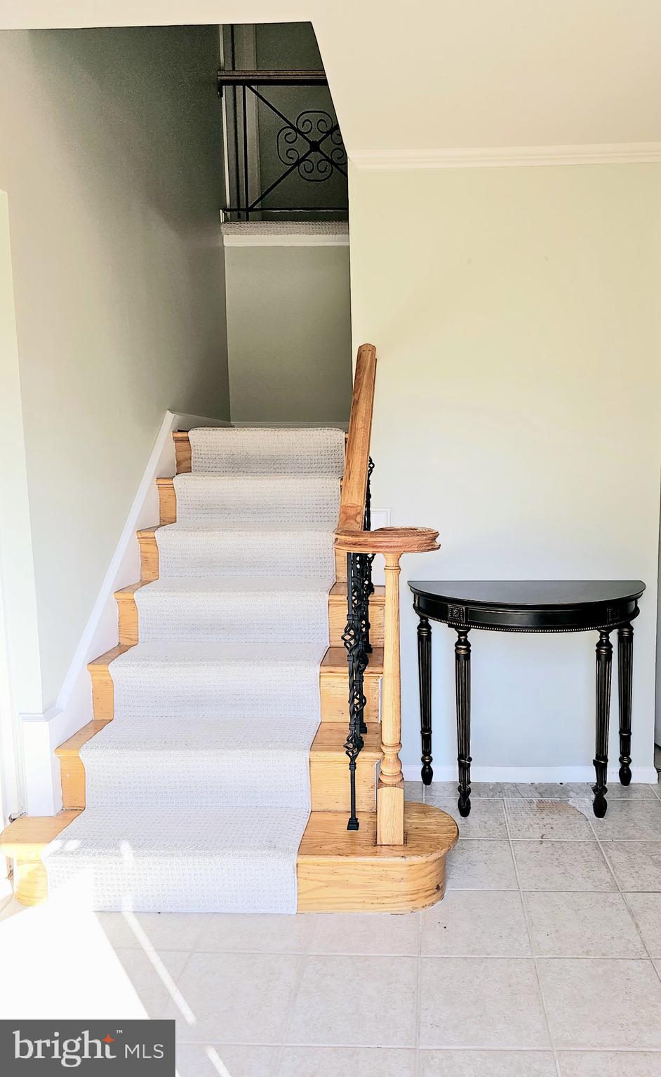 14211 Ansted Road Silver Spring, MD 20905 - Photo 4 of 27 a view of entryway and hall