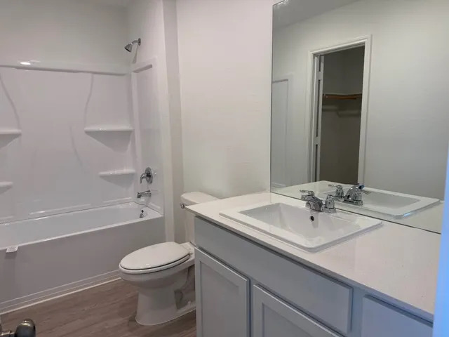 $1,595 | 113 Marty Allen Loop, Jarrell, TX 76537