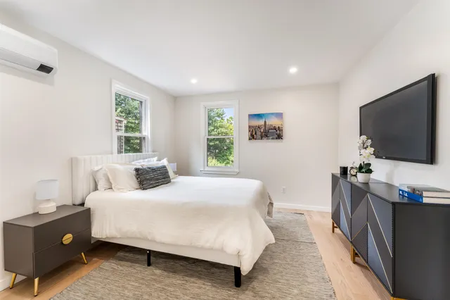 $860,000 | 171 Summit Avenue, Jersey City, NJ 07304