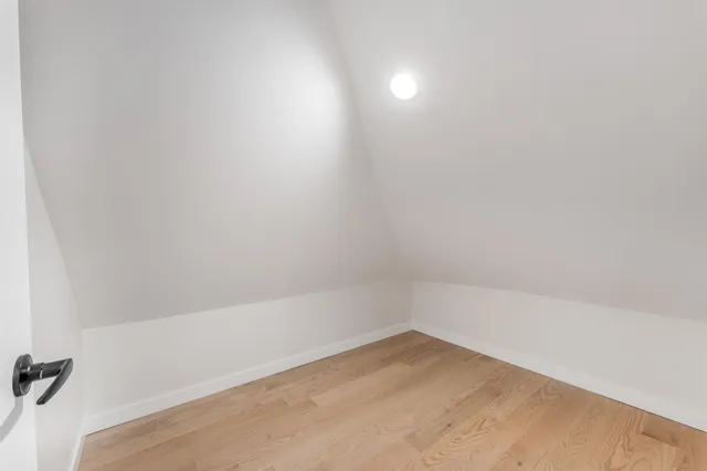 $860,000 | 171 Summit Avenue, Jersey City, NJ 07304