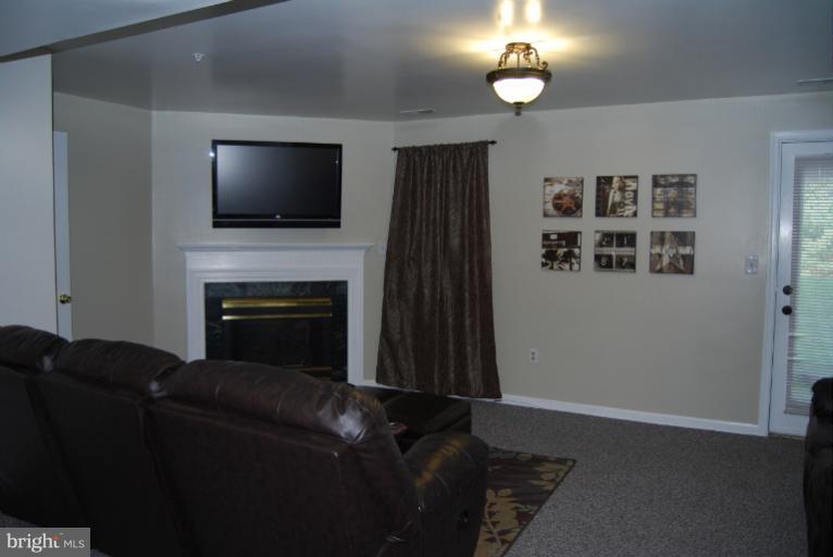 9822 Sherwood Farm Road Owings Mills, MD 21117 - Photo 11 of 29 basement Family Room / Recreation Room