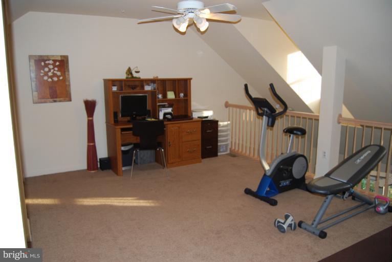 9822 Sherwood Farm Road Owings Mills, MD 21117 - Photo 8 of 29 Loft (office or extra bedroom)