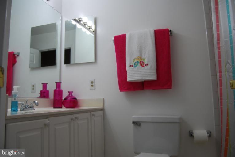 9822 Sherwood Farm Road Owings Mills, MD 21117 - Photo 9 of 29 Bath-2