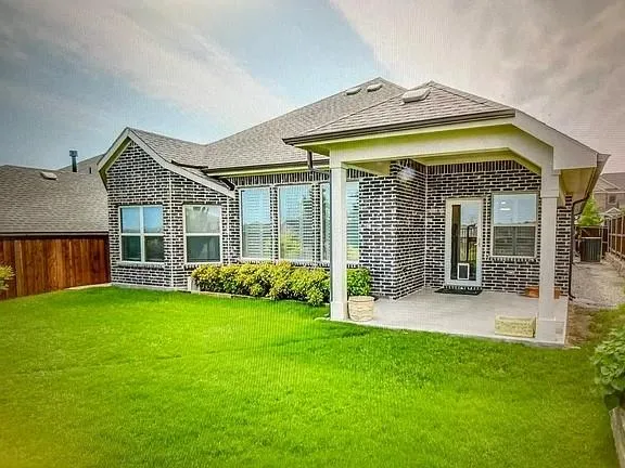 $3,295 | 5541 Annie Creek Road, Fort Worth, TX 76126